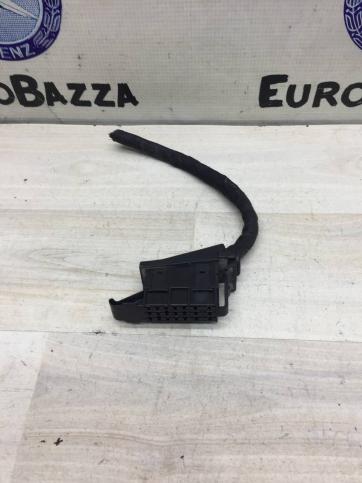 Фишка блока обогрева сидений Mercedes W638 Vito A0175454128