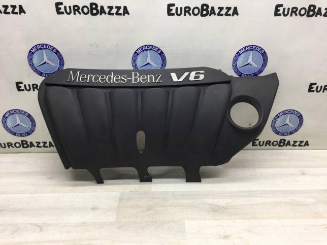 Крышка двигателя Mercedes W638 Vito A6385240028