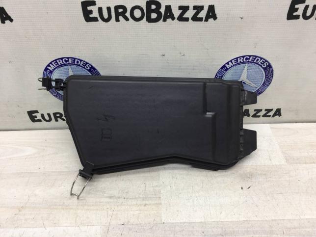 Крышка корпуса блока предохранителей Mercedes W212 A2125400382