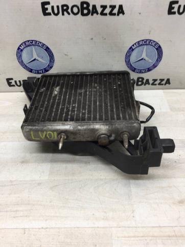 Радиатор охлаждения АКПП Mercedes W638 Vito A6385004000