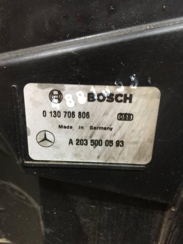 Радиатор основной Mercedes W203 A2035000593