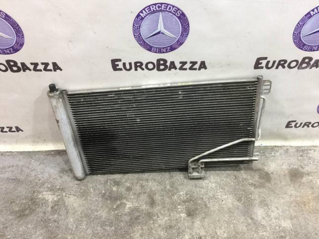 Радиатор кондиционера Mercedes W203 A2035001754