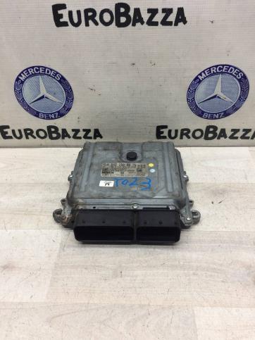 Блок управления двигателем Mercedes Om642 A6421509678