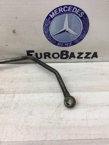 Трубка охлаждения АКПП правая Mercedes Om646 A6461800330
