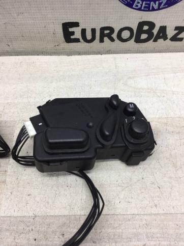 Блок управление передним сидением Mercedes W209 A2098202610