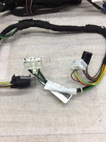 Проводка двери Mercedes W209 A2095407105