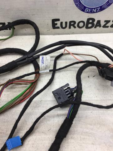 Проводка двери Mercedes W209 A2095404110