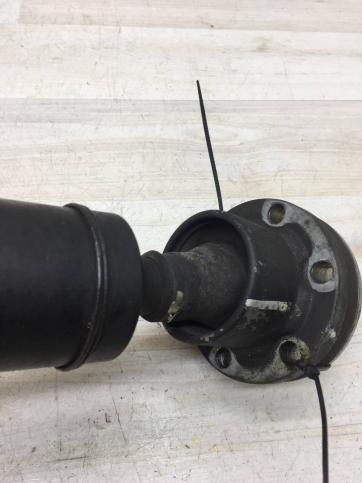 Кардан передний Mercedes W164 A1644100701