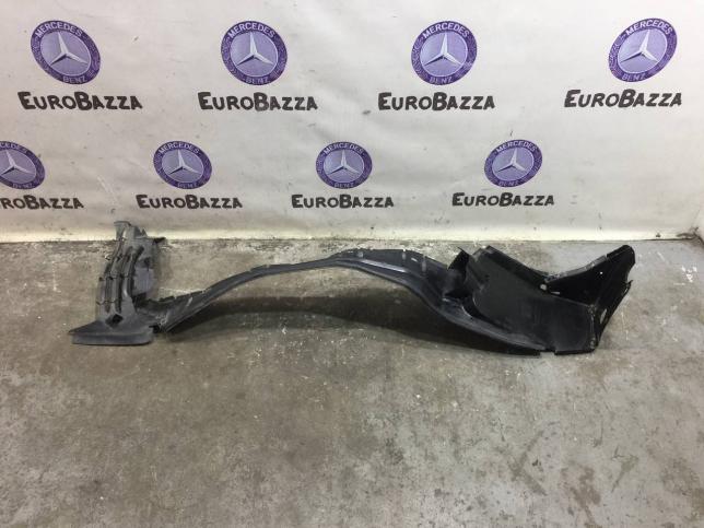 Подкрылок передний Mercedes W210 A2106988330