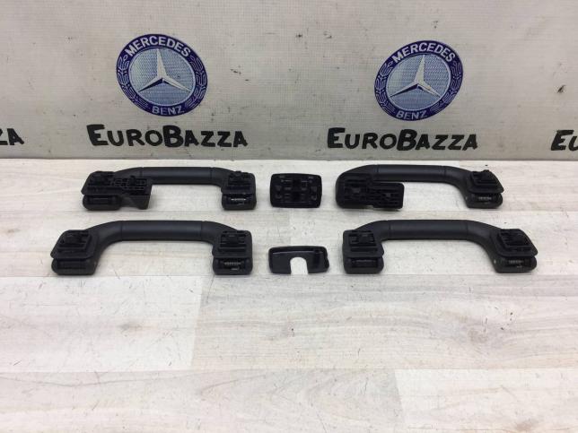 Ручка потолочная Mercedes W212 A2048100051