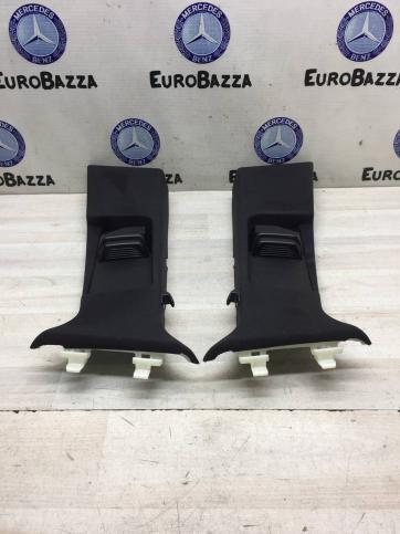 Накладка центральной стойки кузова Mercedes W212 A2126901926