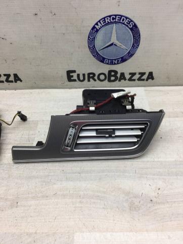 Дефлектор торпеды боковой Mercedes W212 A2128303354