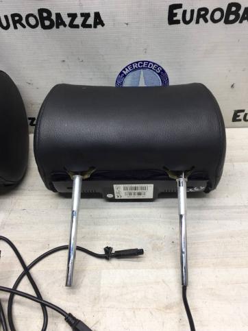 Подголовник с дисплеем Mercedes W212 A2129700780