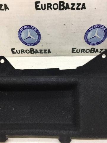 Обшивка ниши запасного колеса Mercedes W212 A2126905841