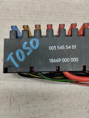 Блок предохранителей Mercedes W220 A0035455401