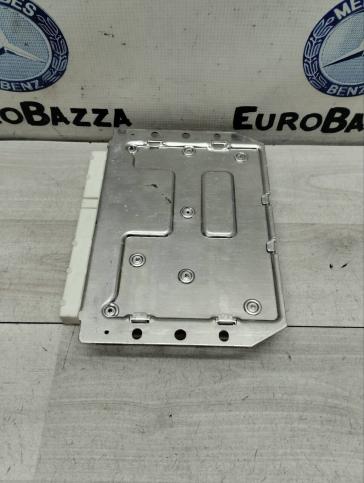 Блок управления пневмоподвеской Mercedes W220 A2205453832