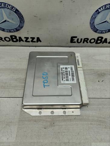 Блок управления пневмоподвеской Mercedes W220 A2205453832