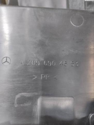 Обшивка багажника Mercedes W209 Cabrio A2096941225
