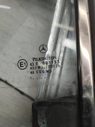 Стеклоподъемник со стеклом задний Mercedes R170 A1706700103