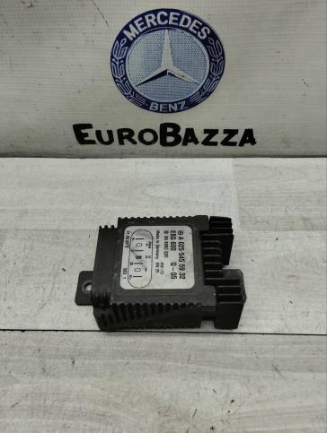 Реле вентилятора охлаждения Mercedes R170 A0255455932