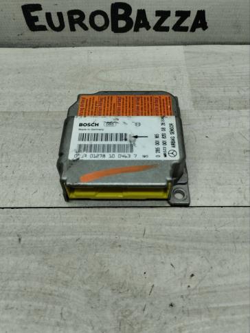 Блок управления SRS Airbag Mercedes R170 A0018200826