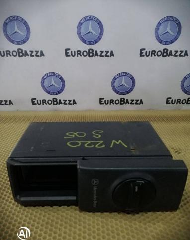 CD чейнджер Mercedes W220 Япония A2208200989