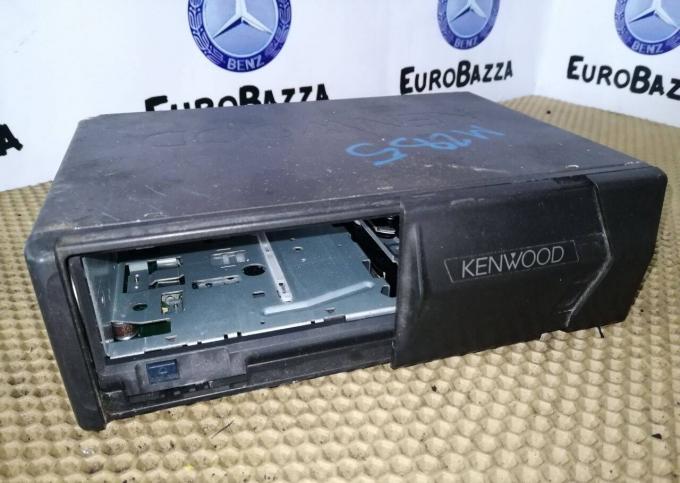 CD чейнджер Kenwood Mercedes W220 KDC-C310