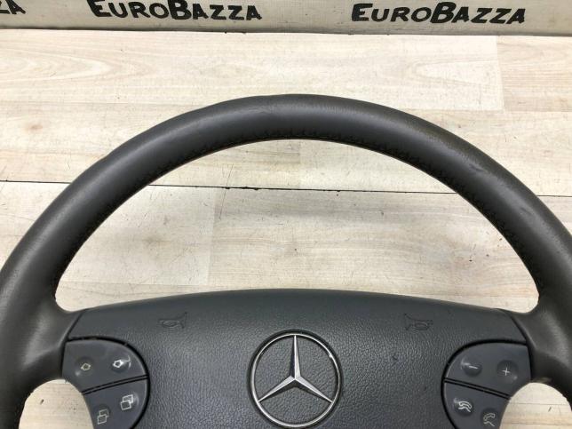 Руль Mercedes W208 A2104600398