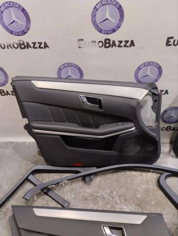 Дверная карта с накладкой арки Mercedes W212 A2127201870