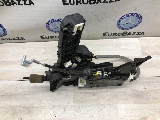 Замок передней левой двери Mercedes W204 A0997200735