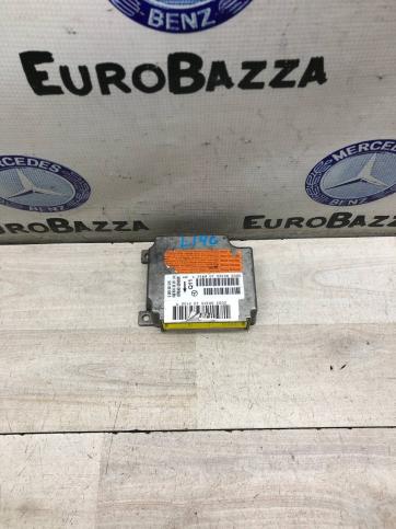 Блок управления SRS Airbag Mercedes W220 A0018202226