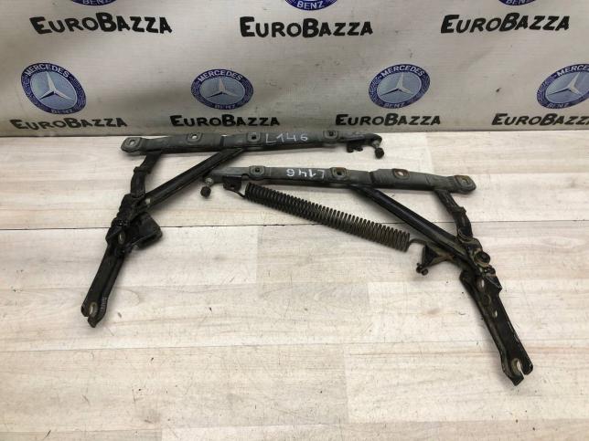 Петля крышки багажника Mercedes W220 A2207500787