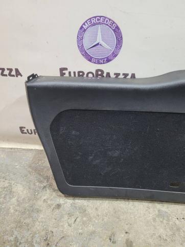 Обшивка крышки багажника Mercedes W164 A1647401770