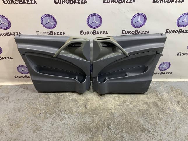 Дверная карта передней двери Mercedes W639 Vito A6397270071
