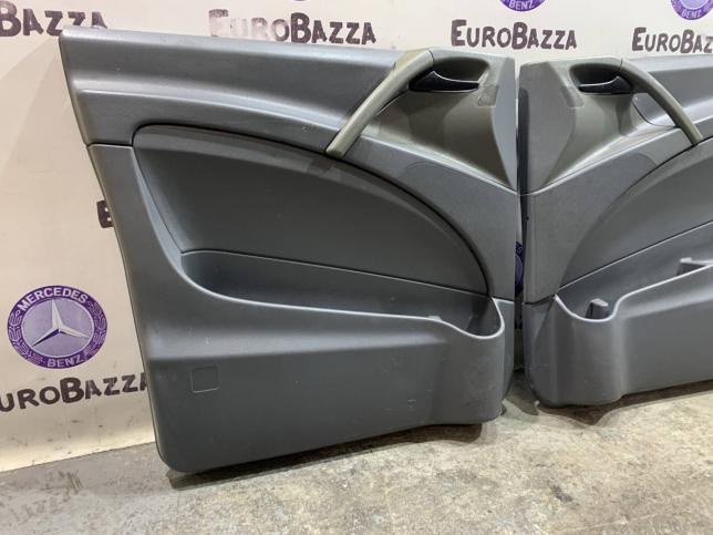 Дверная карта передней двери Mercedes W639 Vito A6397270071
