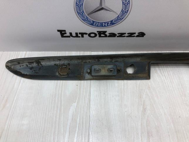 Накладка крышки багажника Mercedes W163 A1637400093