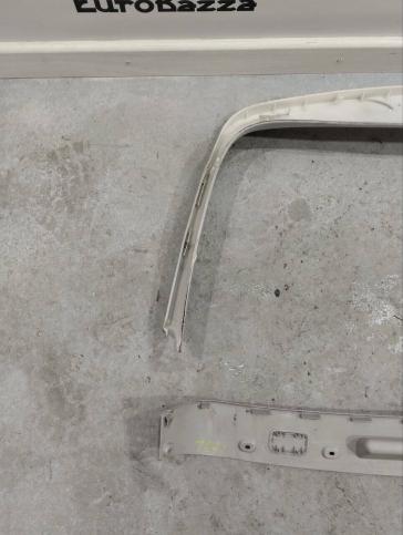 Накладка крышки багажника Mercedes W211 Wagon A2117470187