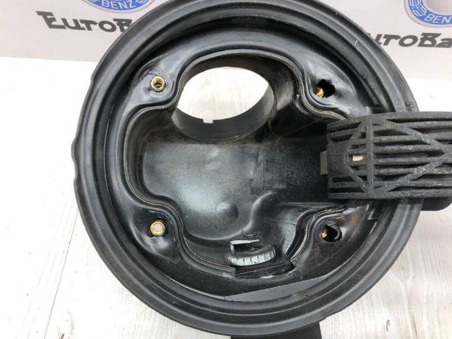 Лючок бензобака в сборе Mercedes W163 A1636300567