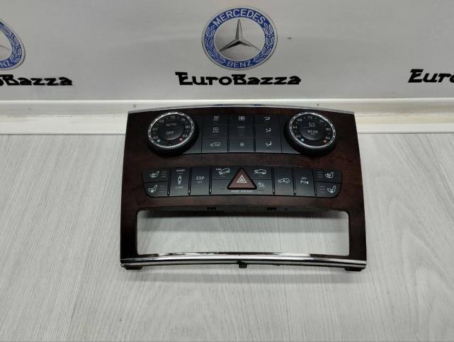 Блок кнопок центральной консоли Mercedes X164 A2519063800