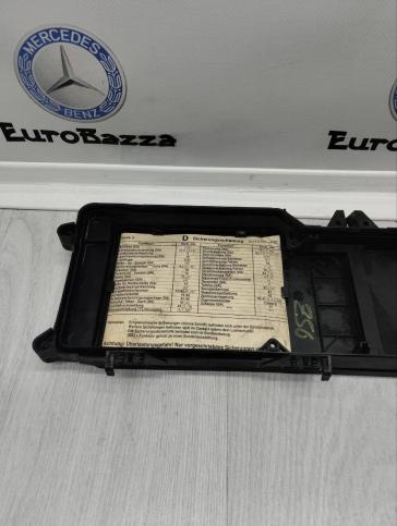 Крышка блока предохранителей Mercedes W210 A2105400682