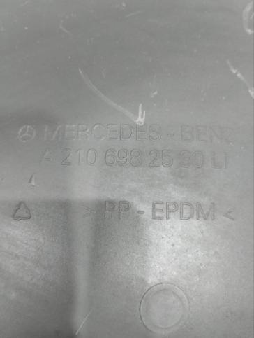 Подкрылок задний Mercedes W210 А2106982530