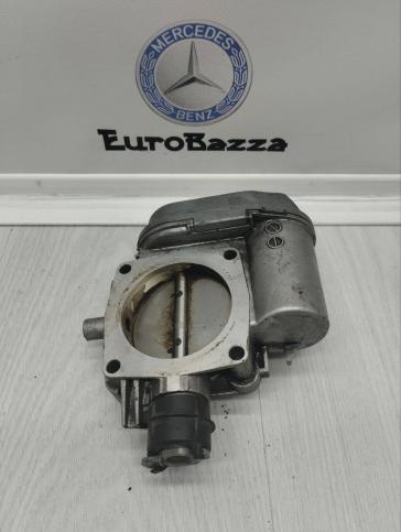Дроссельная заслонка Mercedes М112 A1121410025