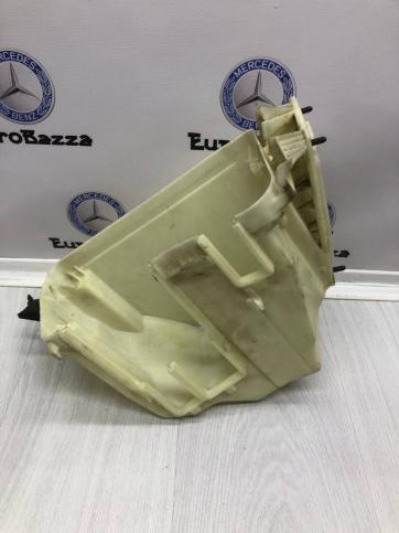 Корпуса блока предохранителей Mercedes W212 A2125400324