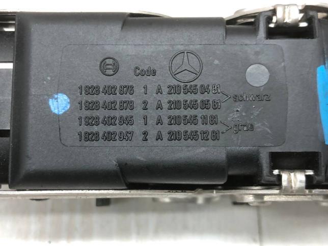 Фишка блока управления двигателем Mercedes M119 A2105450481