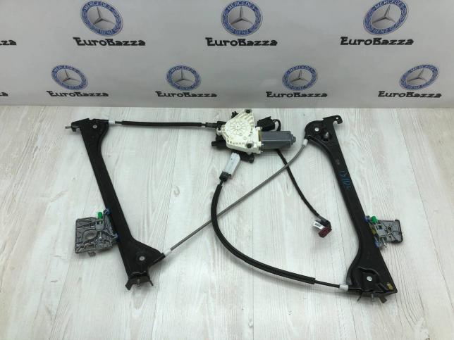 Стеклоподъемник левой двери Mercedes R172 A1727200146