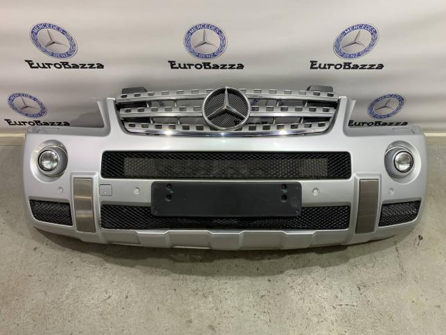 Передний бампер с решеткой Mercedes W164 AMG А1648854325