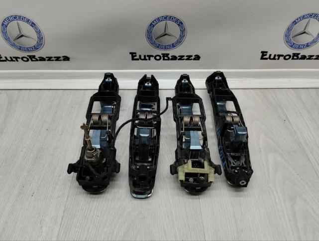 Ручка двери Mercedes W210 А2107600170