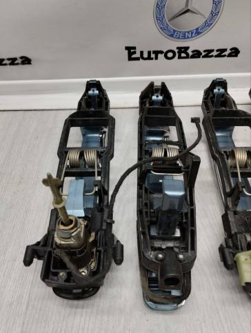 Ручка двери Mercedes W210 А2107600170