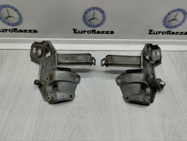 Кронштейн фары Mercedes W215 A2156300716