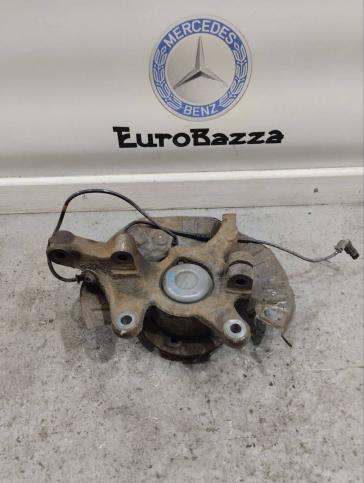 Поворотный кулак левый Mercedes W639 A6393301932